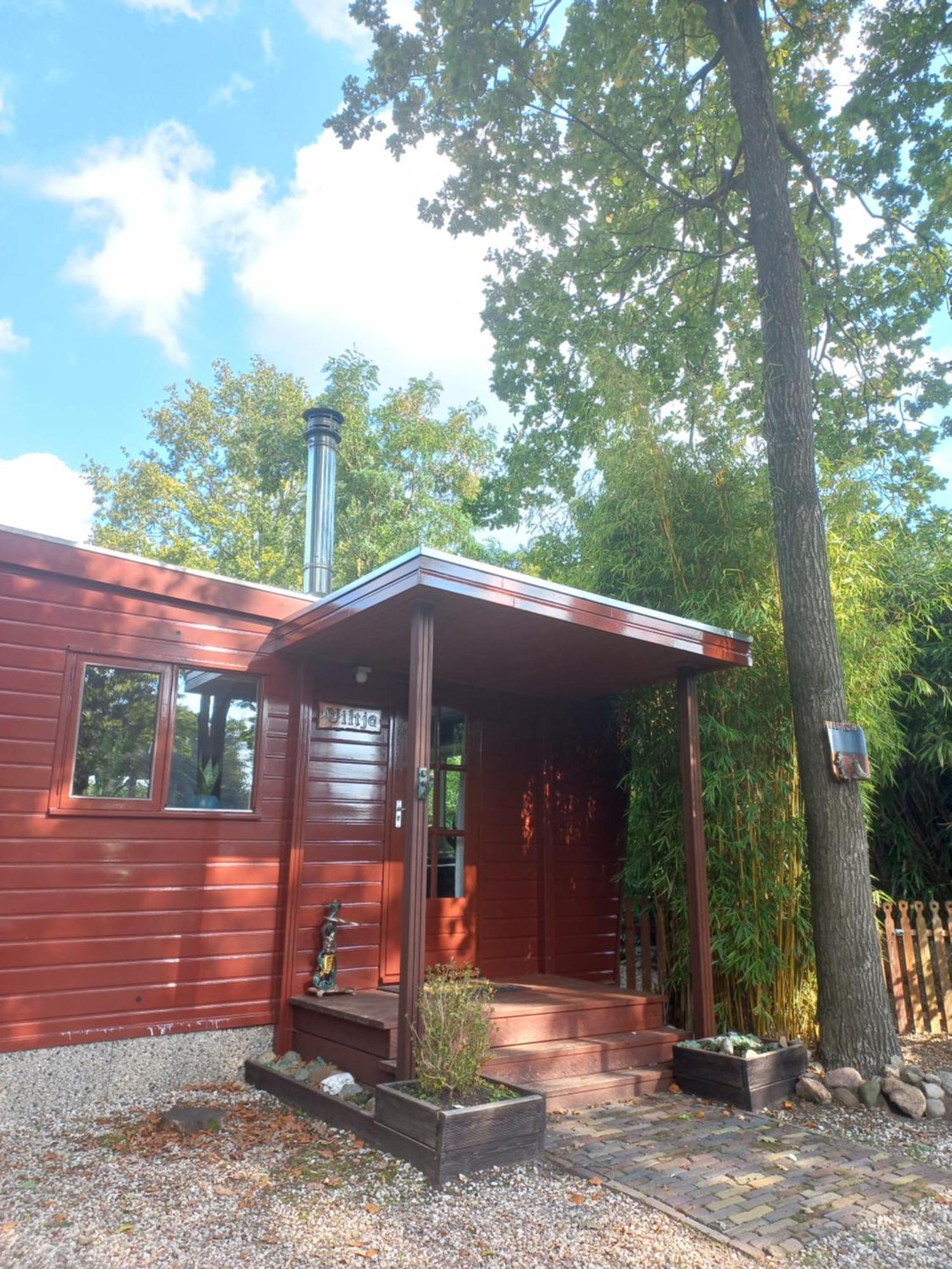 Better Together - Luxe Chalet Met Houtkachel Erm Exterior photo